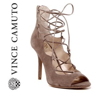 Vince Camuto “Sandria” Suede Lace Up heel Size 8.5